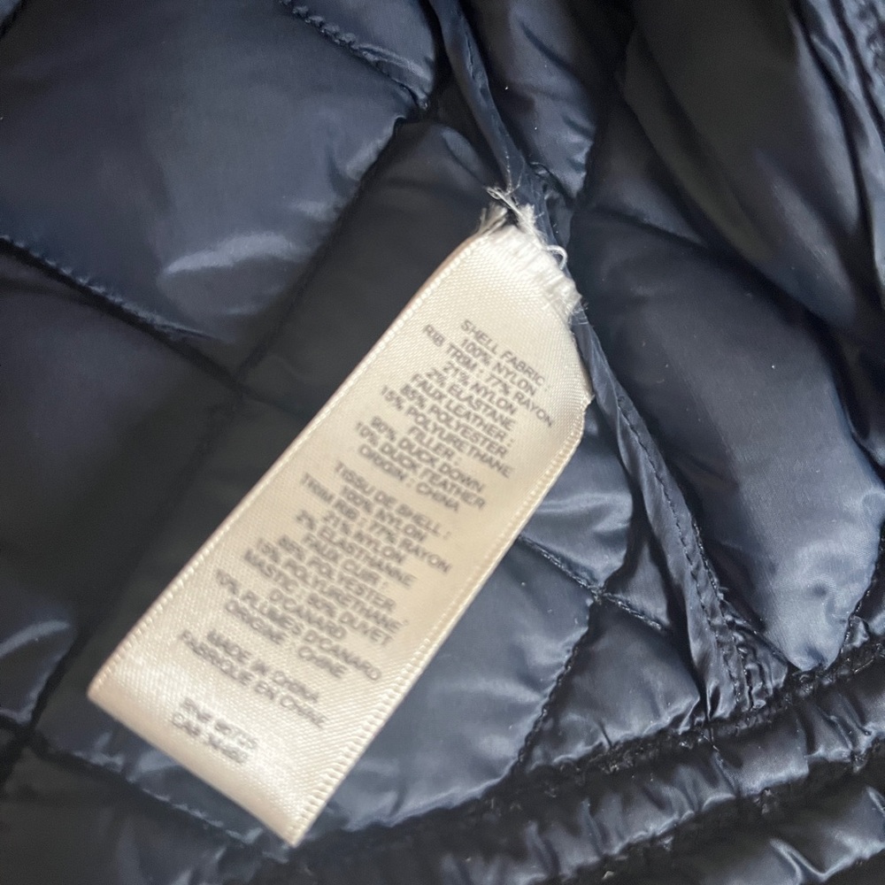 Down jacket - Picture 2 of 7